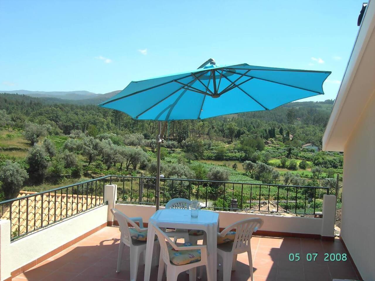 Retiro Na Natureza Casa Com Piscina Digueifel المظهر الخارجي الصورة